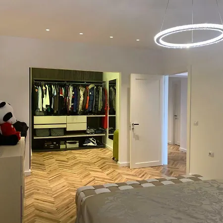 Private And Luxurious Διαμέρισμα *