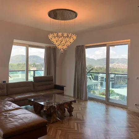 Private And Luxurious Διαμέρισμα *